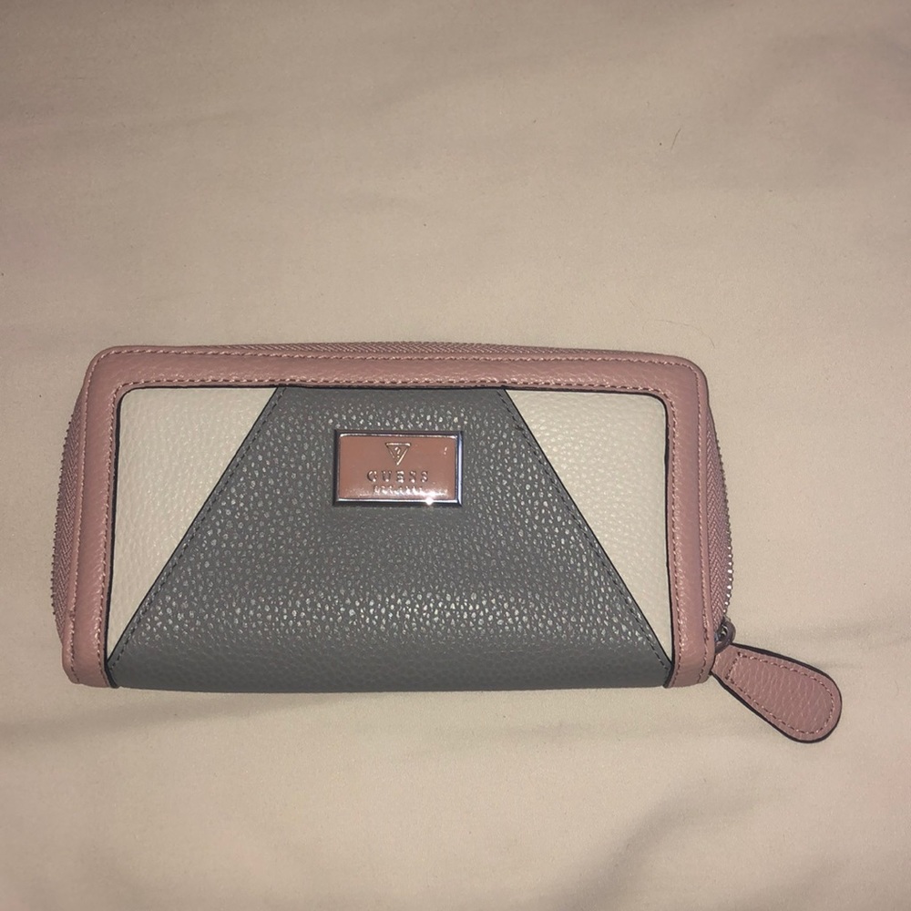 Guess Wallet